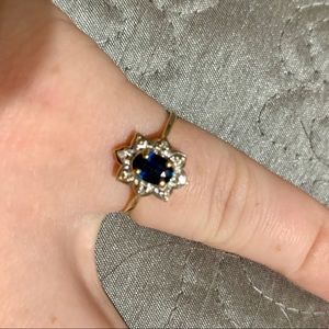 10K solid gold natural sapphire ring with diamonds